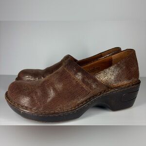 Born Shoes Womens 8 Clogs Leather Slip on Metallic Brown Copper Comfort Church